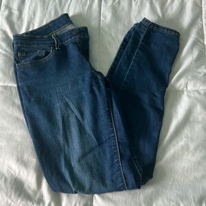 Women’s Levi’s Skinny Jeans